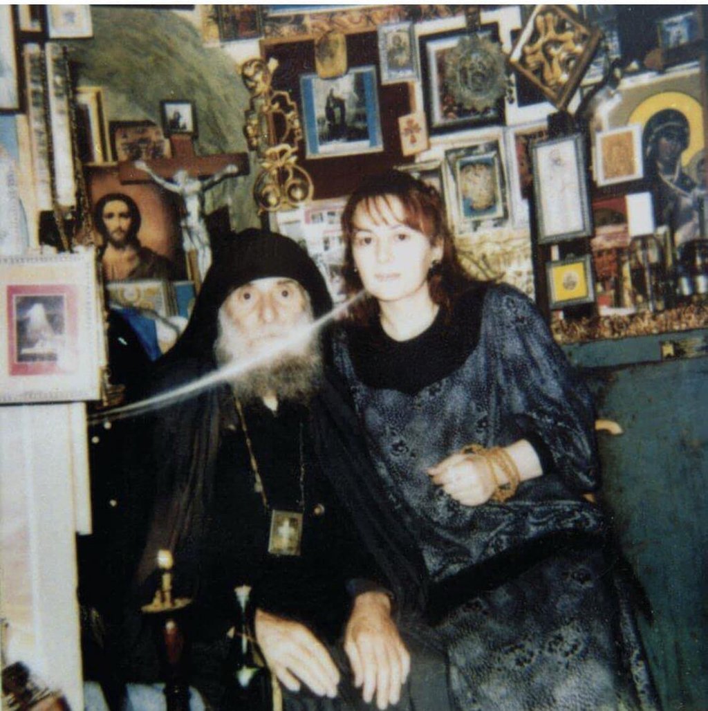 მანანა ხორბალაძე და მამა გაბრიელი