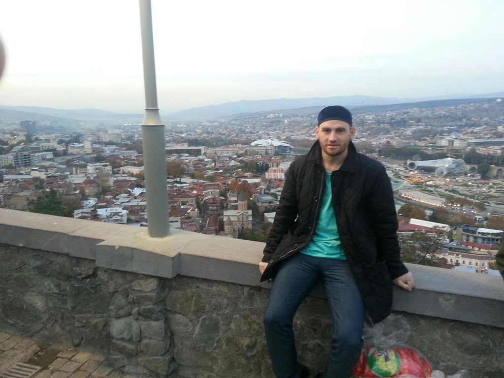ამინ შადიჟევი