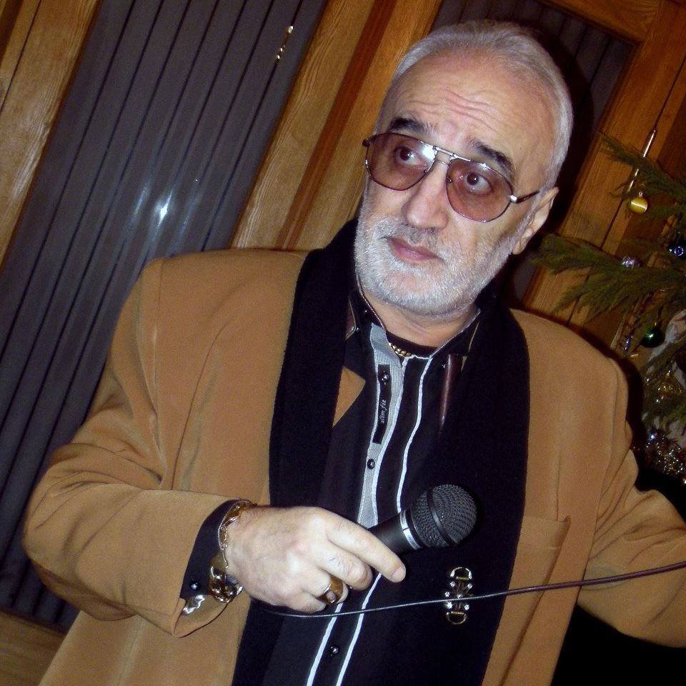 გოჩა ლორია