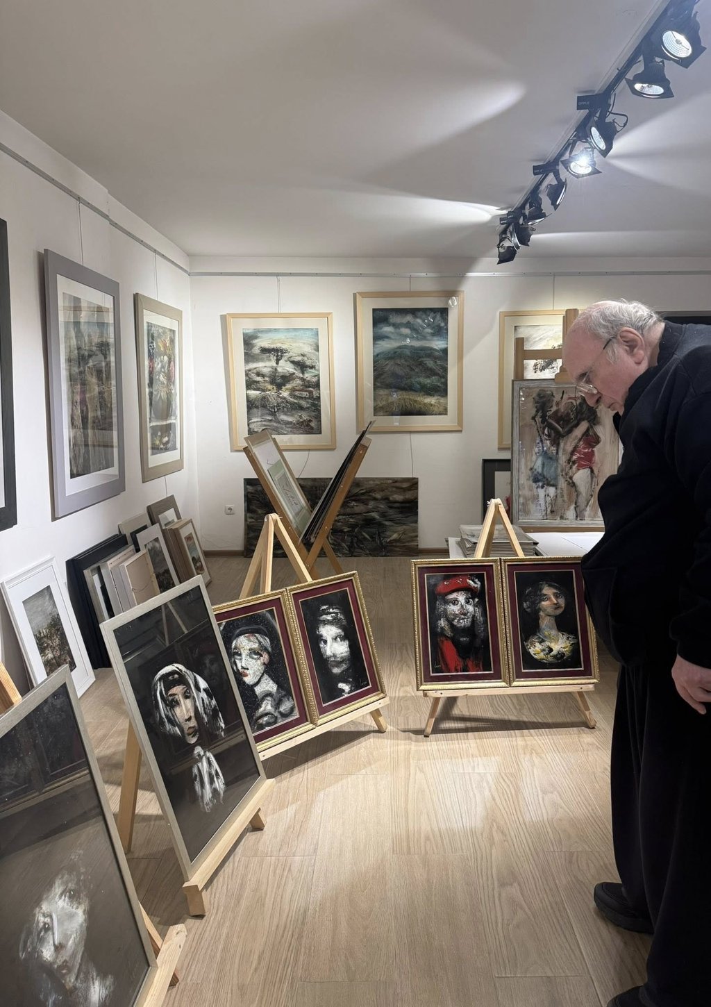 ჟანრი ლოლაშვილი