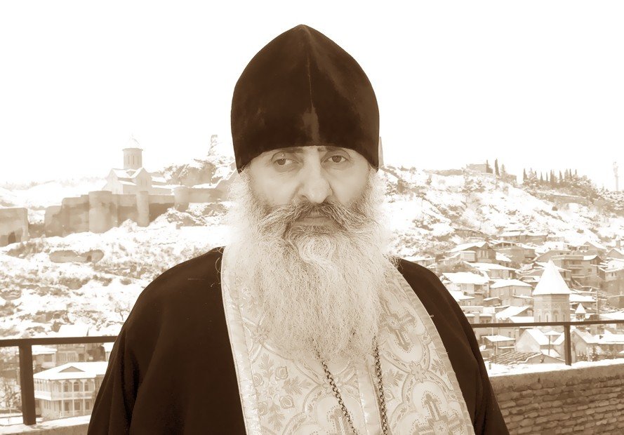 ცნობილია, სად იკრძალება მამა აკაკი