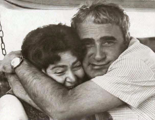 ნოდარ დუმბაძე