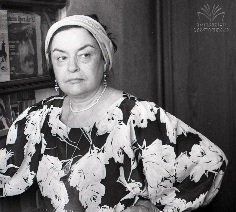 მედეა ჩახავა