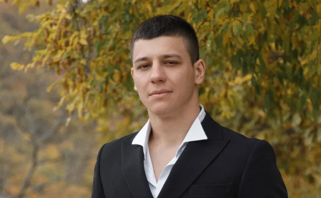 დაურ ბუავა