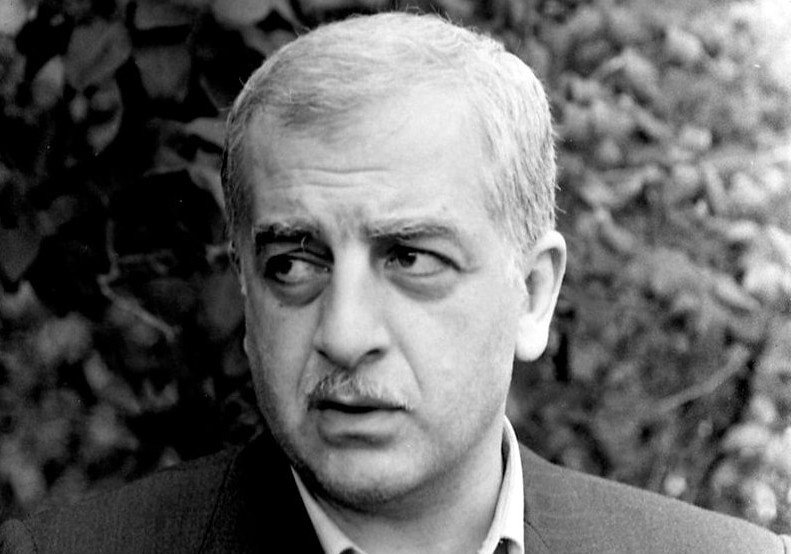 "ჩემი პირადი წარმატებისთვის არასდროს ვლოცულობ. ვლოცულობ ჩემი ხალხისთვის" - ზვიად გამსახურდია 87 წლის გახდებოდა