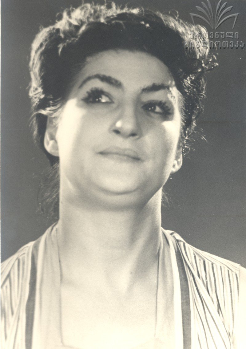 ელენე ყიფშიძე
