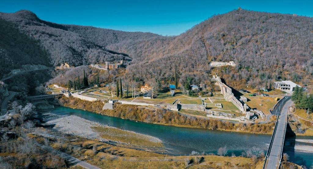 აქრეოპოლისი
