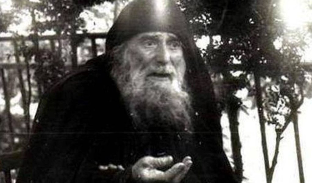 "წინ ცხელი ლობიო უდევს და გარდამოხსნას დასტირის, ქრისტეს ქელეხი გვაქვს, არ მიმატოვოო" - მამა გაბრიელს ქეთევან ბექაური იხსენებს
