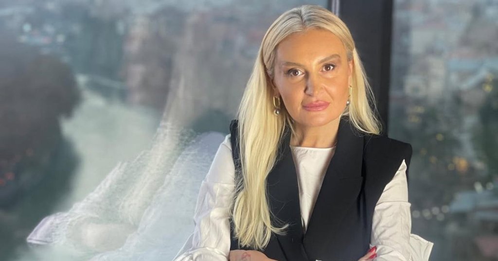 "როდესაც ამ პროფესიაში თავს ამოვწურავ, ფსიქოთერაპიის კაბინეტს გავხსნი" - ნანუკა ჟორჟოლიანი