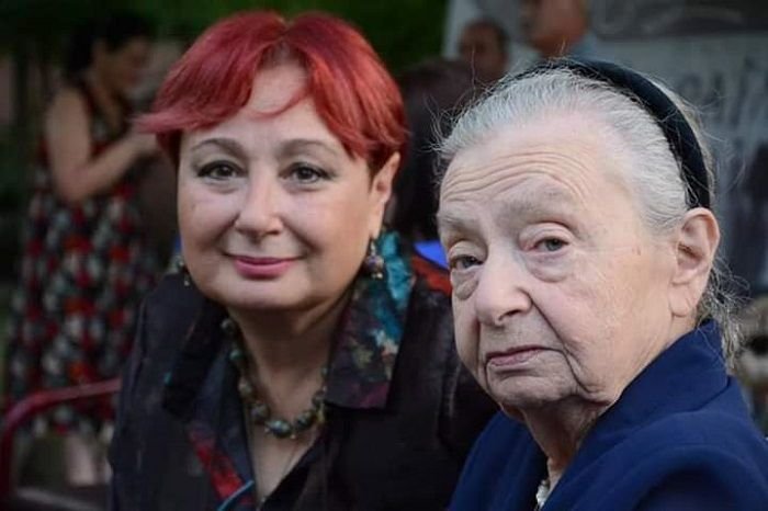 ნოდარ დუმბაძე