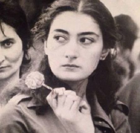 თაკო ჩარკვიანი