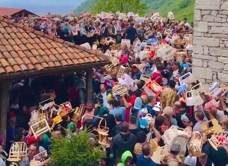 წაჩხურობა